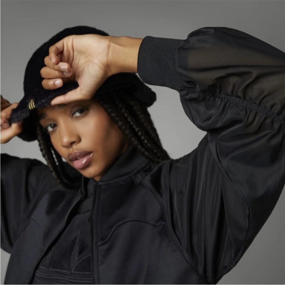 ADIDAS Original Super Girl Track Bumber Jacket NEW - Picture 5 of 13
